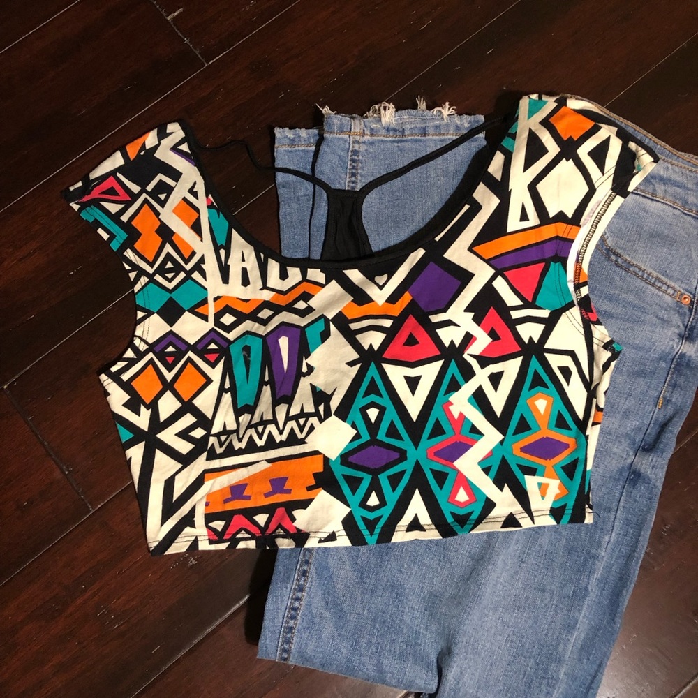 5X20 Cute crop top size large